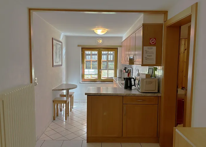 メディ アパート *